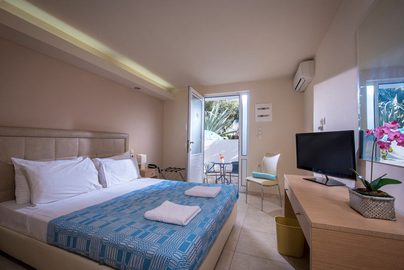 Hotel Oasis Beach (Adults Only) Ανισσαράς Εξωτερικό φωτογραφία
